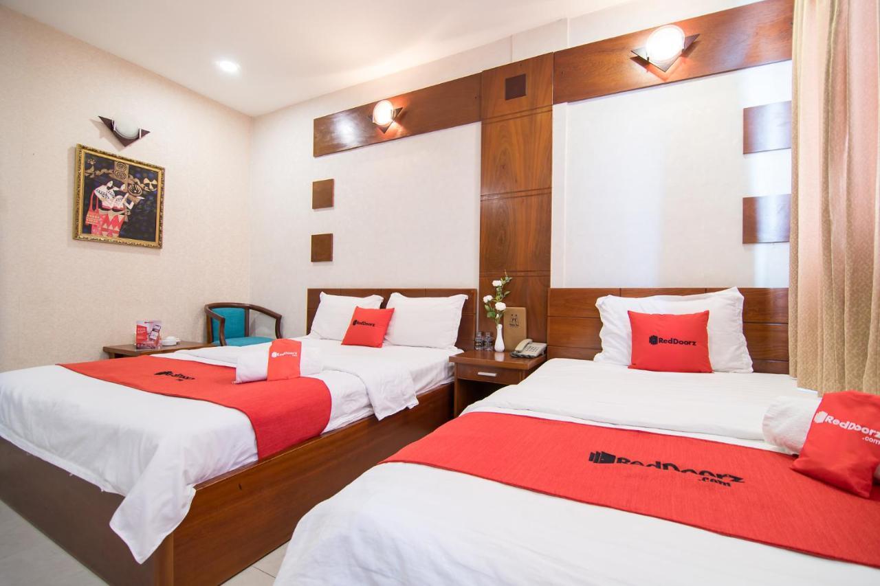 RedDoorz Phuong Thuy Hotel Thu Duc near QL13 Ho Chi Minh Zewnętrze zdjęcie
