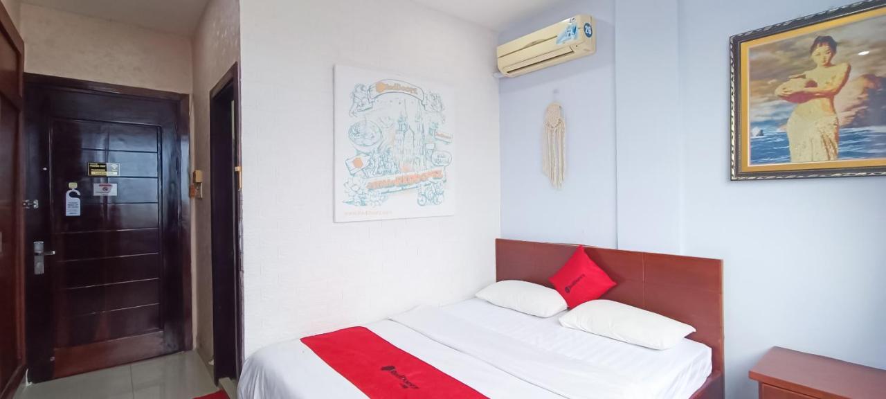 RedDoorz Phuong Thuy Hotel Thu Duc near QL13 Ho Chi Minh Zewnętrze zdjęcie