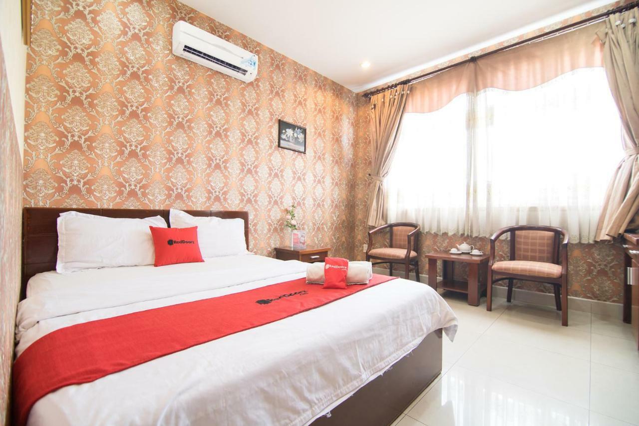 RedDoorz Phuong Thuy Hotel Thu Duc near QL13 Ho Chi Minh Zewnętrze zdjęcie