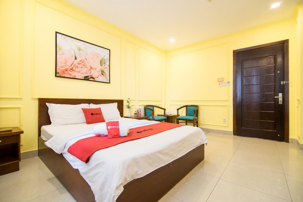 RedDoorz Phuong Thuy Hotel Thu Duc near QL13 Ho Chi Minh Zewnętrze zdjęcie